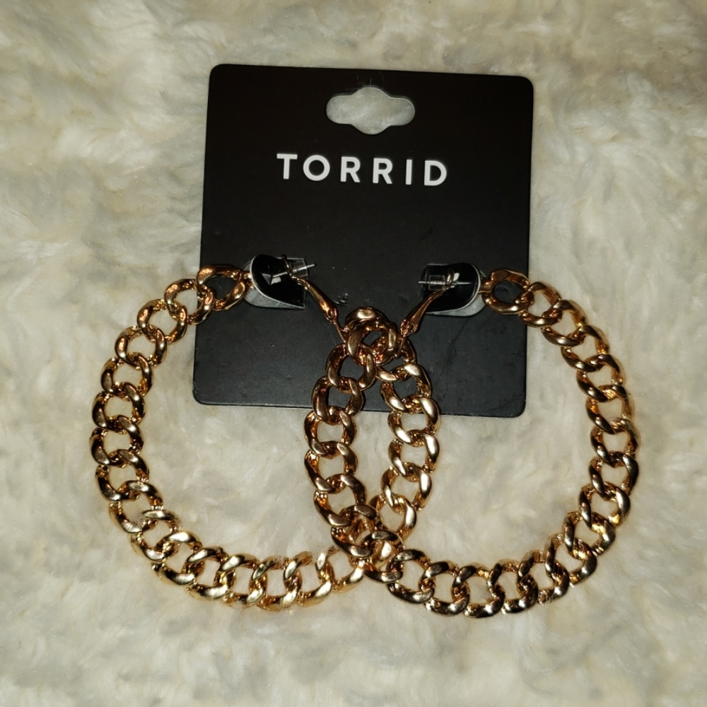 Torrid chunky chain Hoop